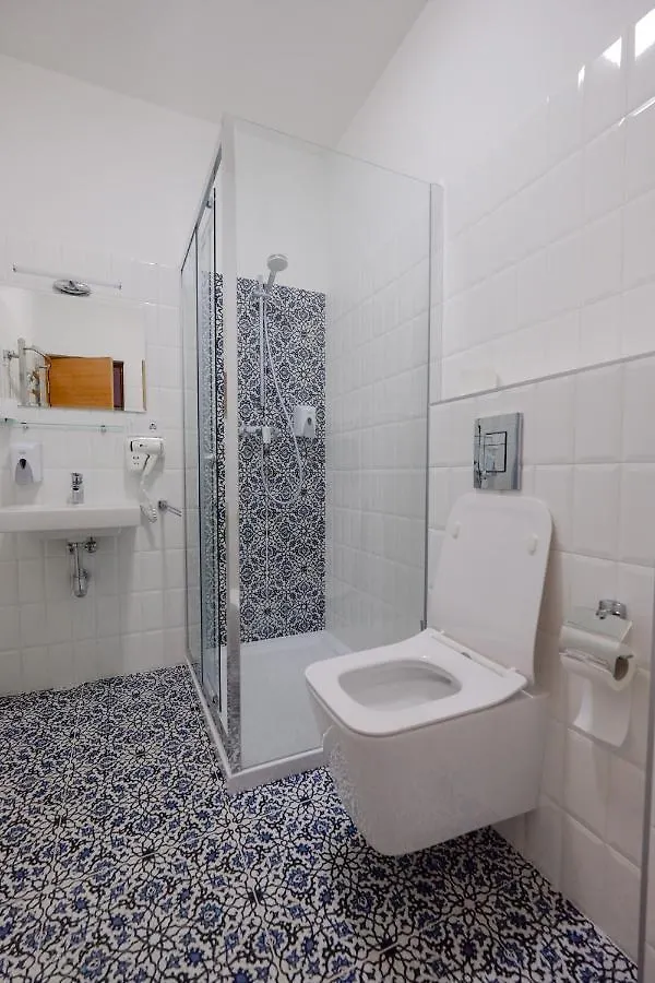 לבוב Apartments Galicia 0*,