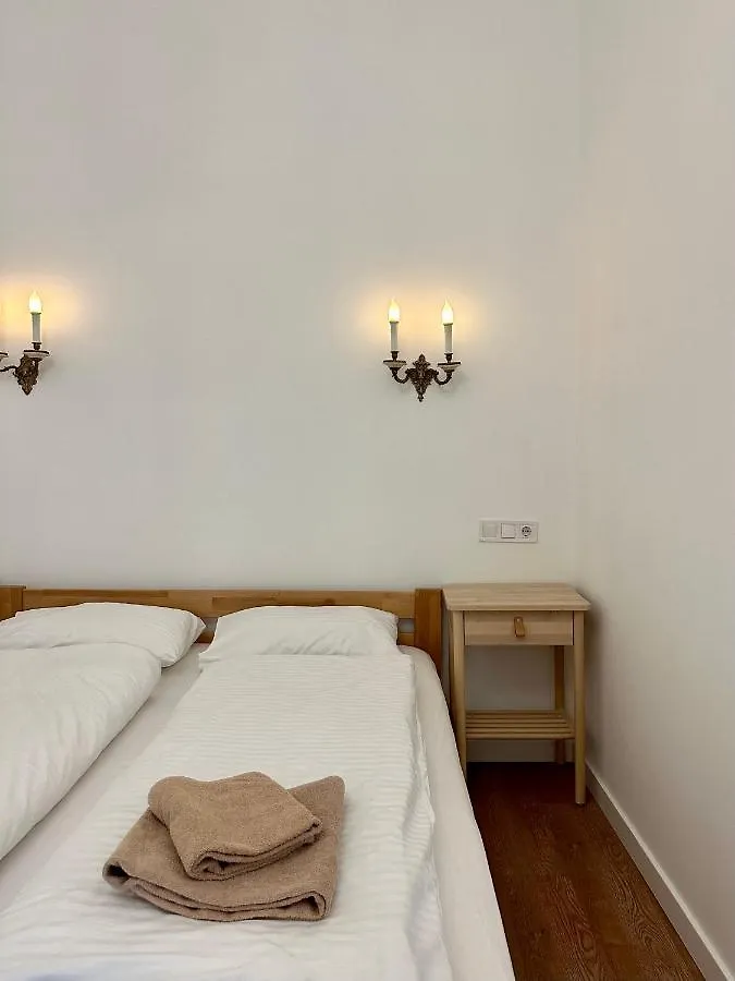 לבוב Apartments Galicia 0*,  אוקראינה